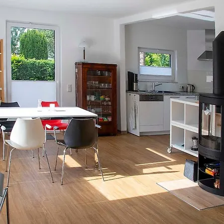Strandhaus Dahl-modern Und Kuestennah Gelegen *